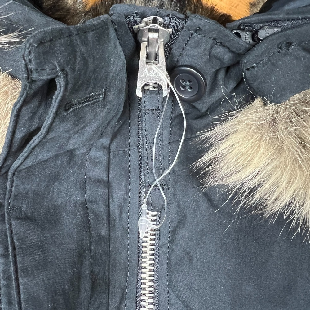 Abercrombie & Fitch Parka Jacket Womens Small Black Faux Fur Lined Hooded Winter - Picture 4 of 16